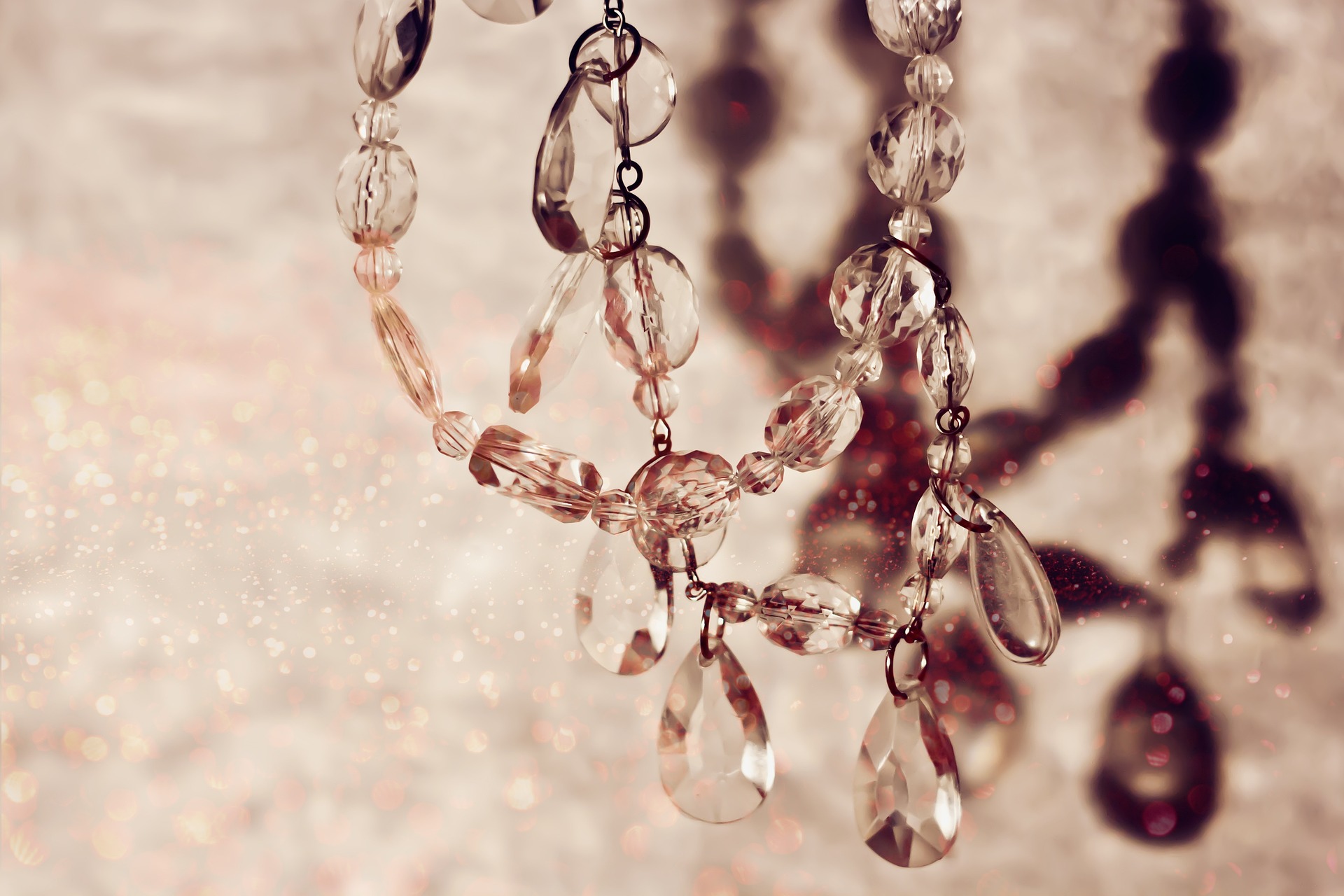 Orient Layered Choker